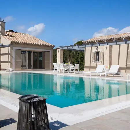 Willa Luxury Philoxenia *